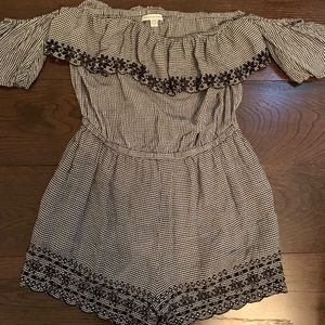 American Eagle off the shoulder romper